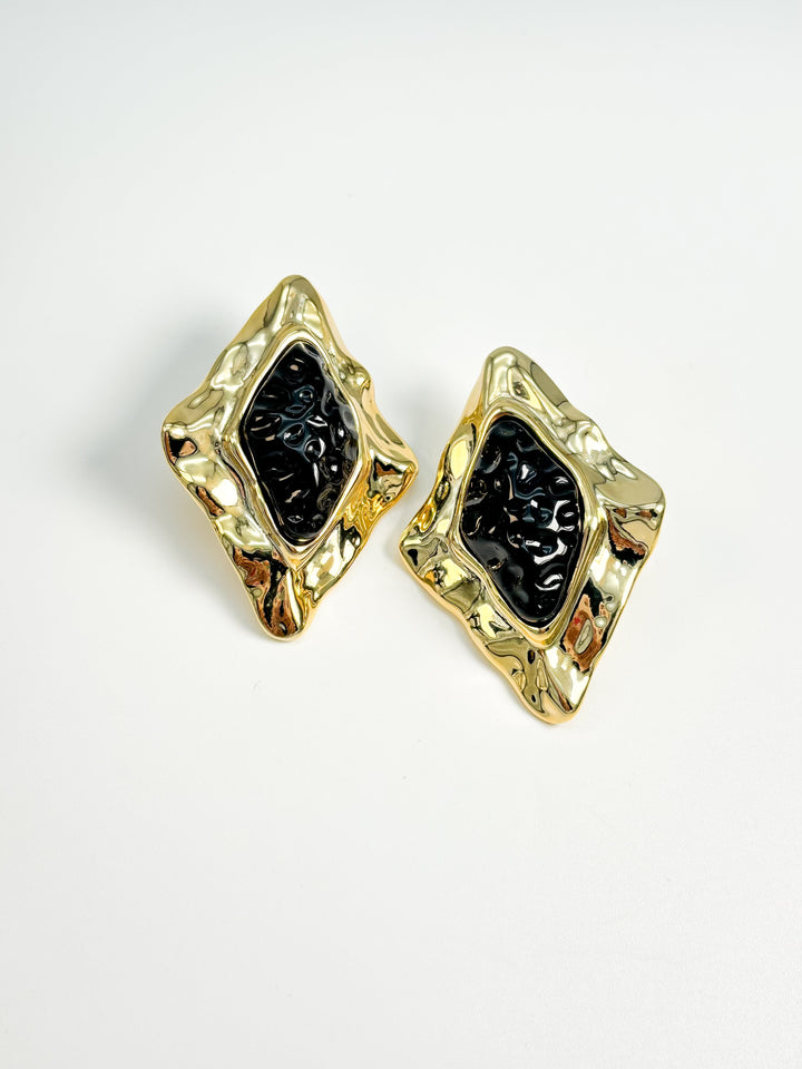 Vintage Charm Black and Gold Star Earrings