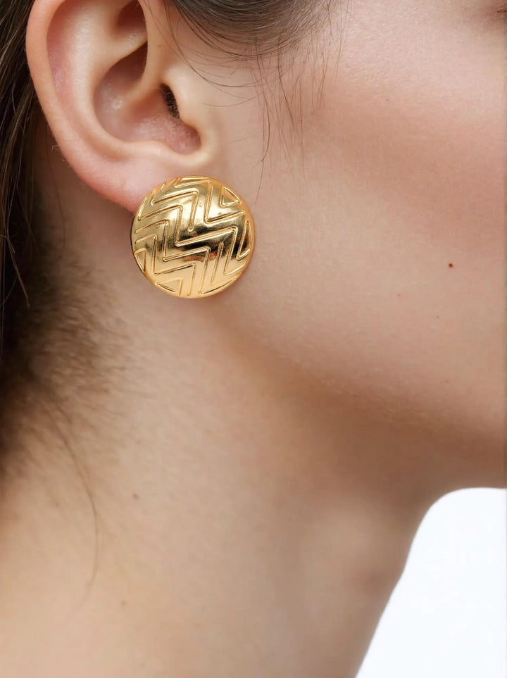 Vintage Couture Wavy Button Stud Earrings